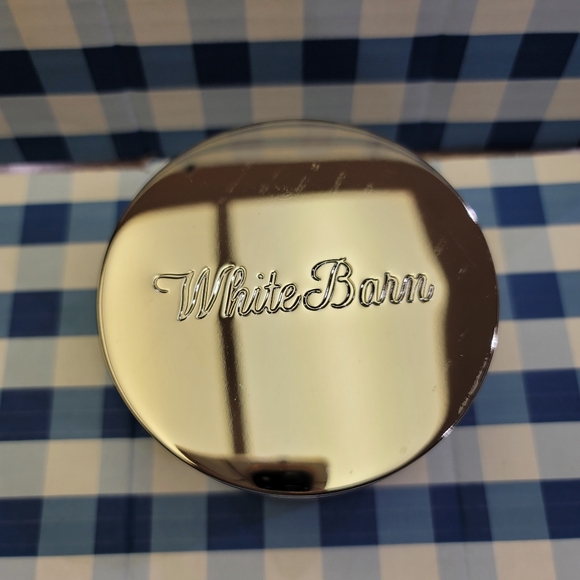 New Bath and Body Pumpkin Apple scented candle - Picture 4 of 4